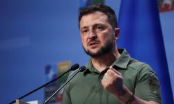 الرئيس الأوكراني يصل الحدود الروسية
